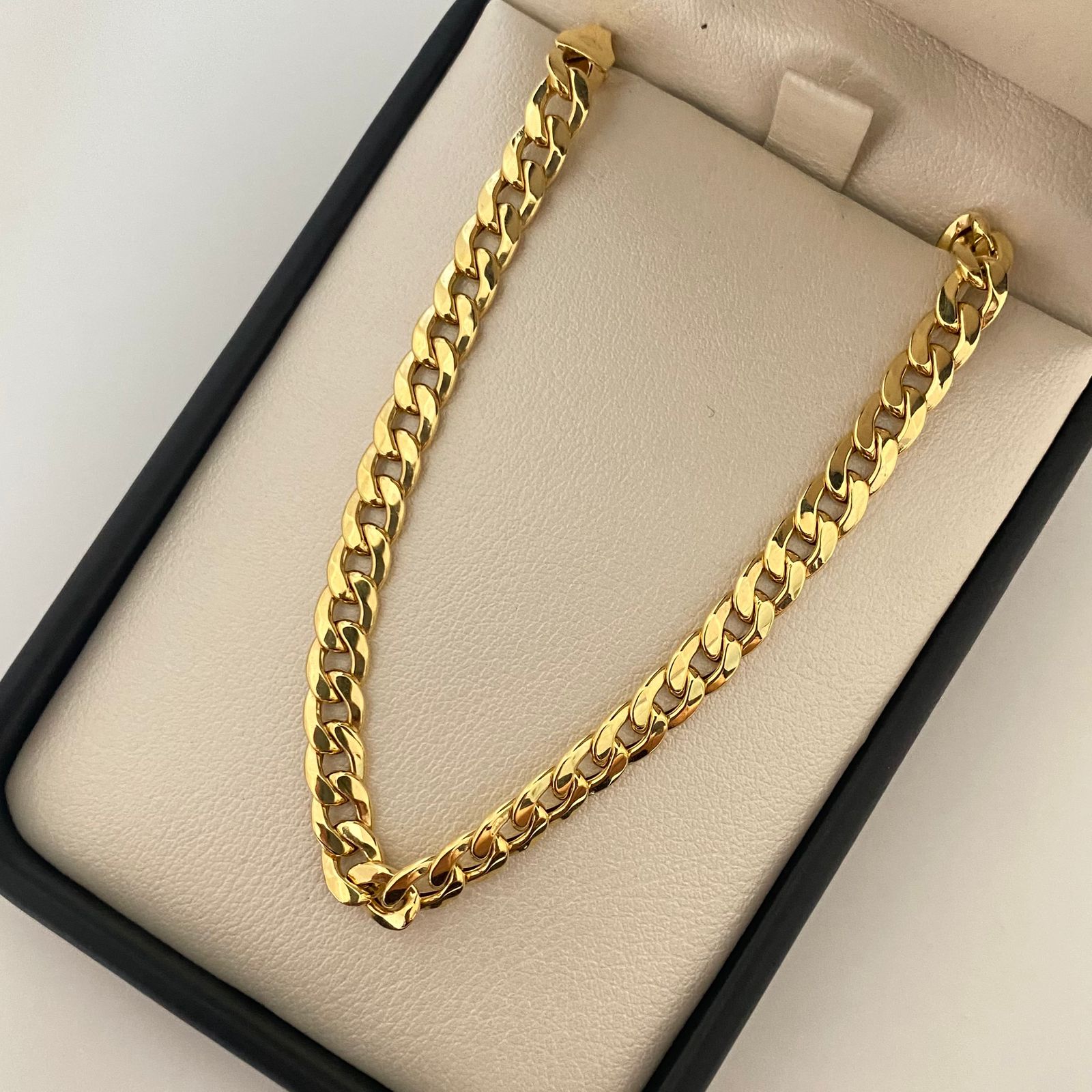 Pulso It cubano Oro amarillo 18k +1 / 6,55 Gr / 6,7 mm / 20,5 Cm